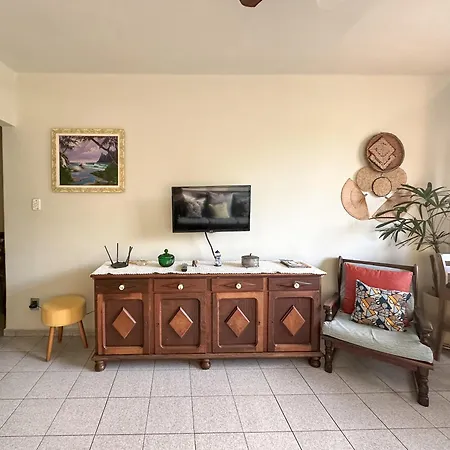 Apartamento Com Vista Pro Mar No Centro De Ubatuba - 2 Quartos E Cozinha Completa Exterior photo