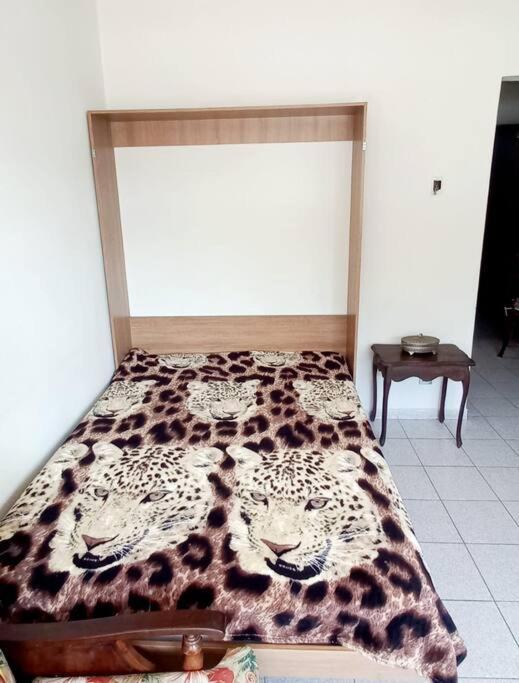 Apartamento Com Vista Pro Mar No Centro De - 2 Quartos E Cozinha Completa Ubatuba
