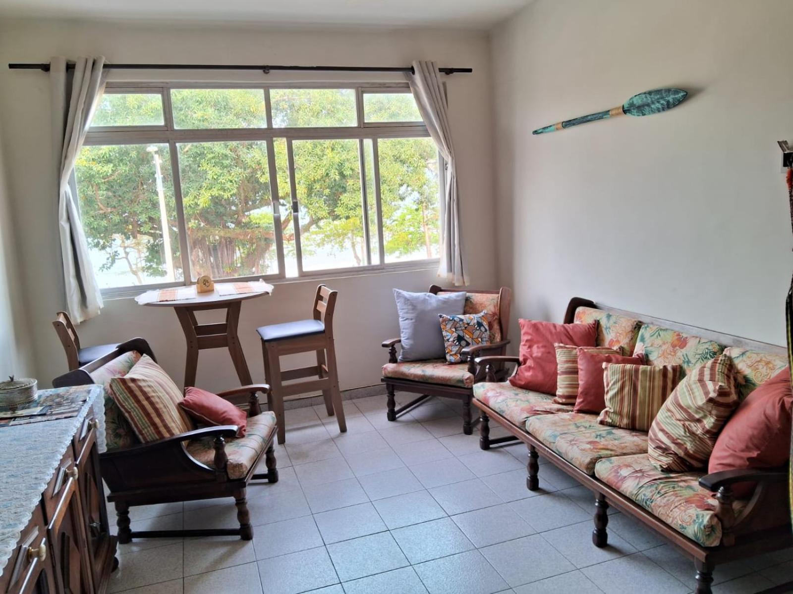 Apartamento Com Vista Pro Mar No Centro De - 2 Quartos E Cozinha Completa Ubatuba